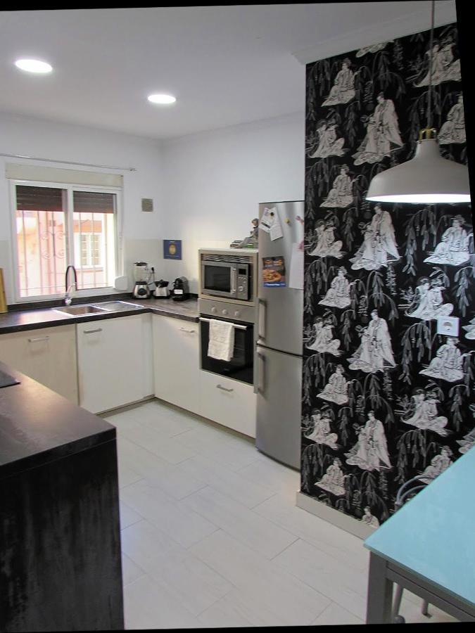 Apartamento A 50 Metros De La Playa Malagueta Con Vistas Al Mar Málaga Eksteriør billede