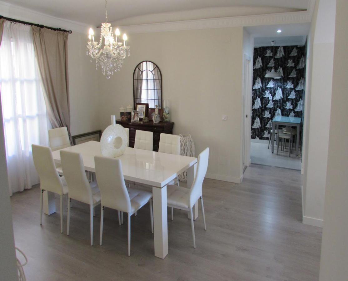 Apartamento A 50 Metros De La Playa Malagueta Con Vistas Al Mar Málaga Eksteriør billede