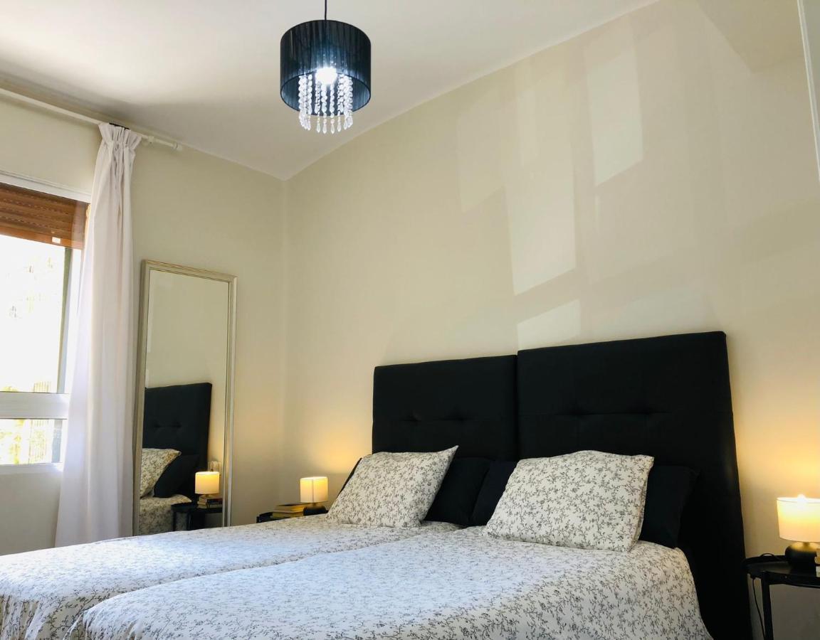 Apartamento A 50 Metros De La Playa Malagueta Con Vistas Al Mar Málaga Eksteriør billede